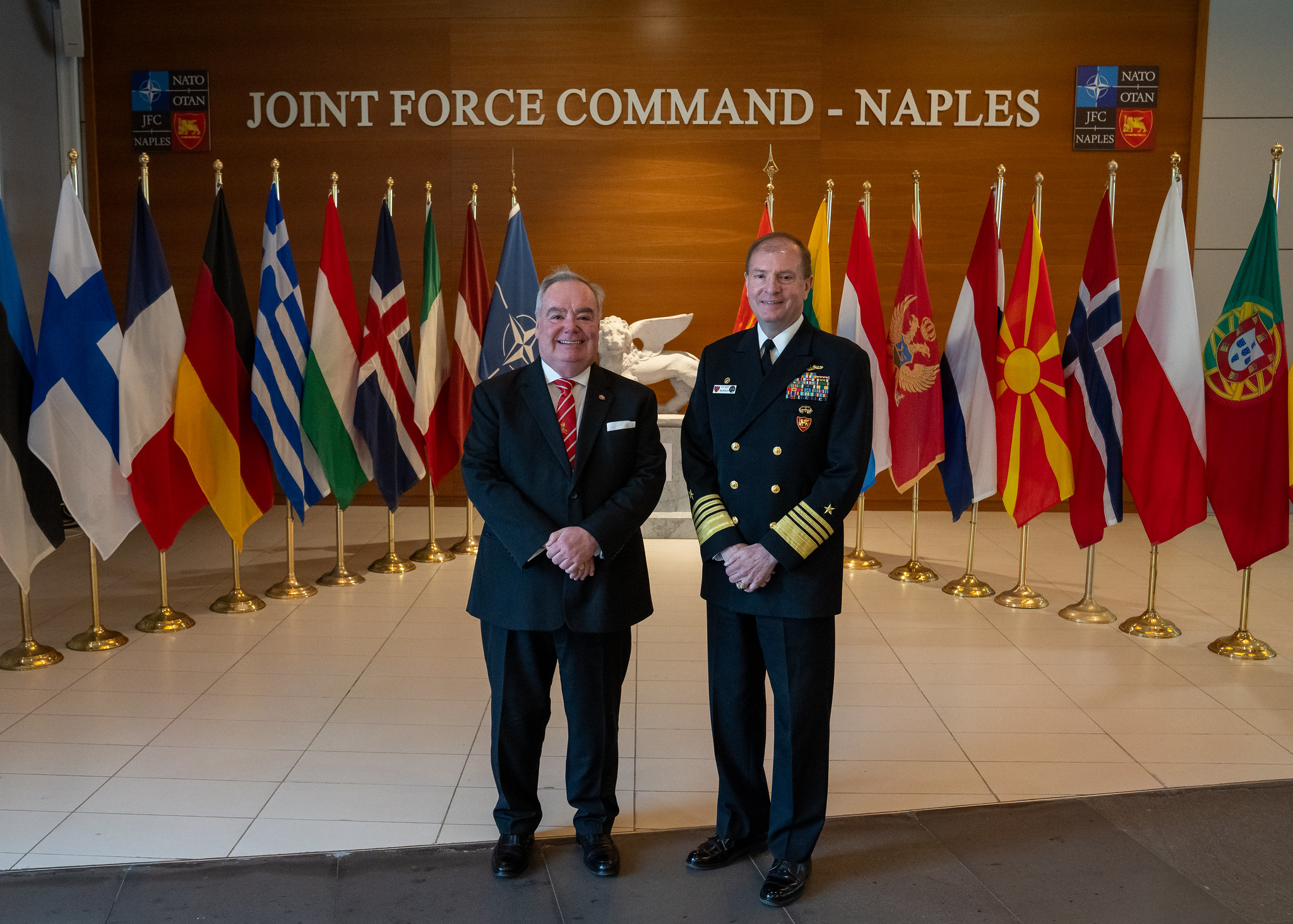 Besuch des Großmeisters beim NATO-Hauptquartier Allied Joint Forces Command in Neapel