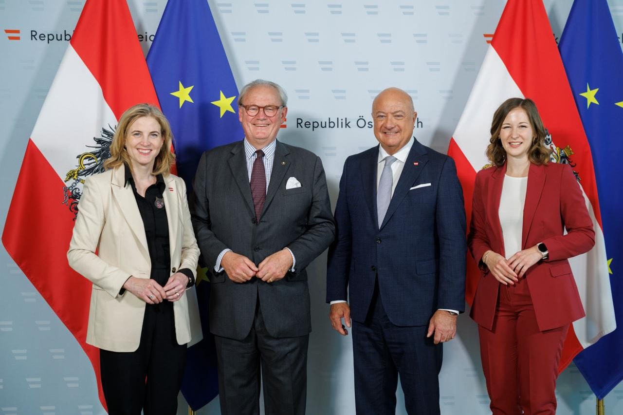 Meeting with Federal Chancellor Stocker and members of the new government